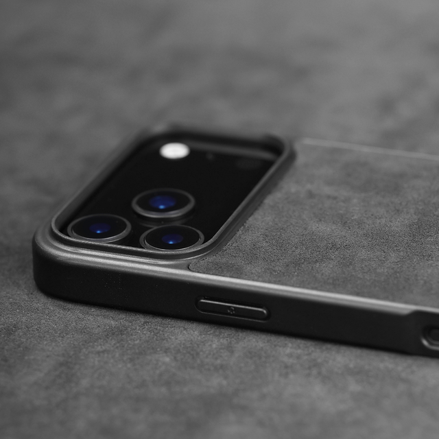 Customizable Alcantara iPhone 17 Pro Max Case